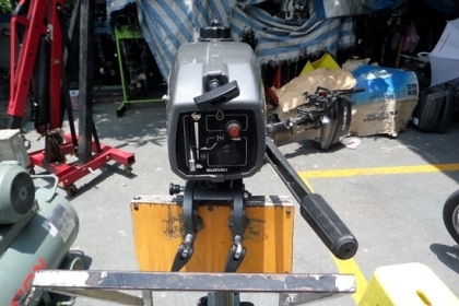ขาย เครื่องเรือ SUZUKI 2 แรง 2 จังหวะ ราคา 9,500