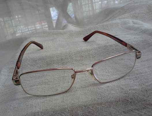 แว่นสายตายาวเลนส์กระจก PROVIEW made in Australia