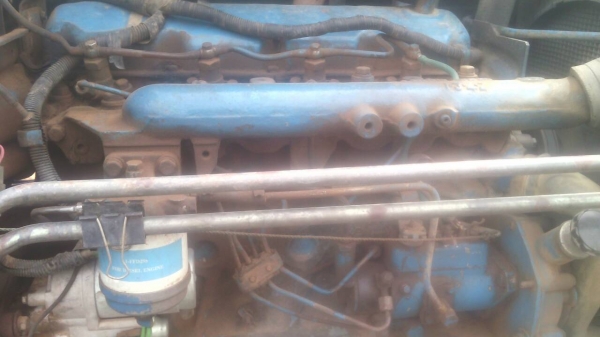 รถไถฟอร์ด 6610 มีทะเบียน สนใจติดต่อ 090349408 หรือ 0835601591