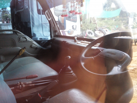 ขายรถบรรทุก 6 ล้อดัมพ์ ISUZU NQR 150 แรงม้าปี 2548 ราคา 650000