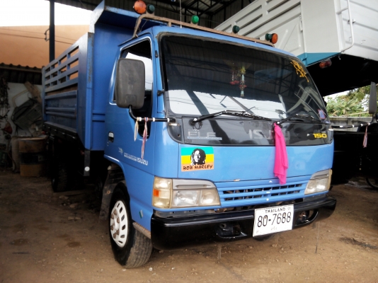 ขายรถบรรทุก 6 ล้อดัมพ์ ISUZU NQR 150 แรงม้าปี 2548 ราคา 650000