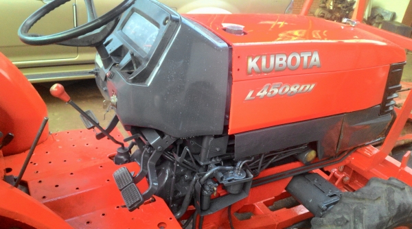 ขาย4508di  ปรับสภาพ  350000 พร้อมใช้อุปกรณครบสามชิ้นราคาต่่อรองคุยกันได้ เอารถสภาพดีไปใช้ไมต้องปวดหัวเรื่องซ่่่่อมครับ