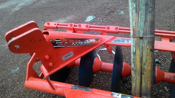 ขาย4508di  ปรับสภาพ  350000 พร้อมใช้อุปกรณครบสามชิ้นราคาต่่อรองคุยกันได้ เอารถสภาพดีไปใช้ไมต้องปวดหัวเรื่องซ่่่่อมครับ