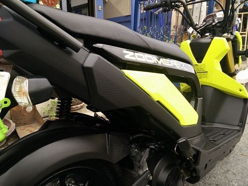 HONDA ZOOMER X ตัวใหม่ไมล์แดง สีเหลืองมะนาว เปรี้ยวจี๊ดไม่ซ้ำใคร วิ่ง3xxxโล ไมล์แท้คู่มือประกันศูนย์พร้อม สวยแกะกล่องพร้อมใช้งาน