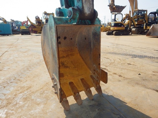 กำลังจะลงเรือจากญี่ปุ่นครับ KOMATSU PC40-7 มีเก๋ง 086-303-9797 กู๋อ๋า