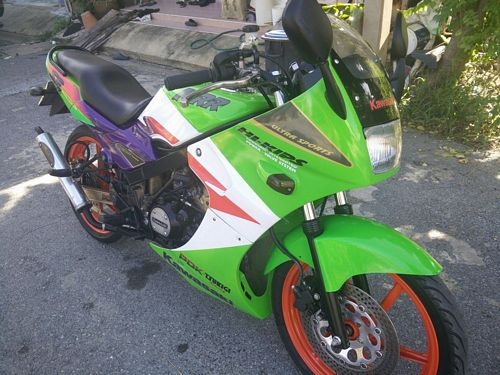 KAWASAKI KR150CC SE98แท้ รถปี42 รถบ้านเอกสารครบ เสื้อทอง1855ไม่ปลอก ท่อPDKแท้เดิม ชุดสีสวยสด สภาพจบๆพร้อมใช้งาน
