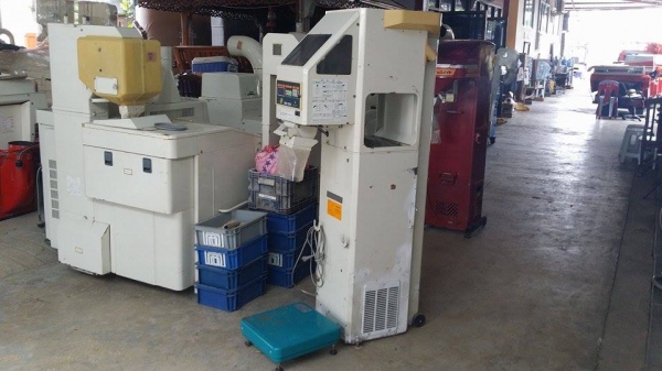 นำเข้าจากญี่ปุ่น เครื่องชั่งพร้อมคัดแยกเมล็ด OSHIMA  รุ่น Grade-Packer  เก่าญี่ปุ่น สภาพสวย