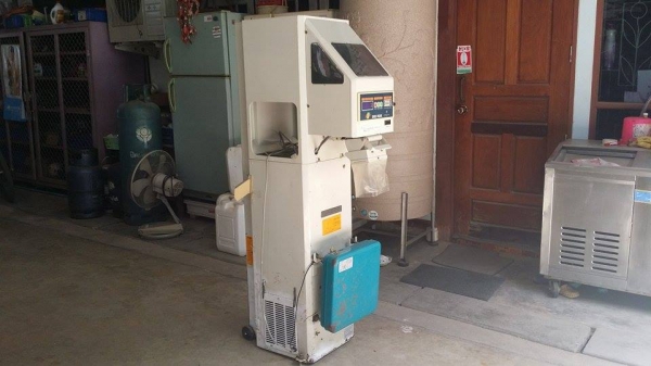 นำเข้าจากญี่ปุ่น เครื่องชั่งพร้อมคัดแยกเมล็ด OSHIMA  รุ่น Grade-Packer  เก่าญี่ปุ่น สภาพสวย