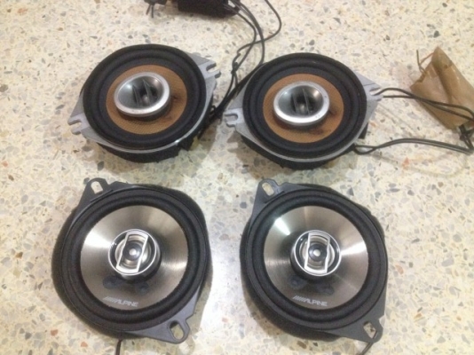 ลำโพง4นิ้ว2ทาง PIONEER กับ ALPINE ของเก่าญี่ปุ่นเเท้สภาพสวยคู่ละ
