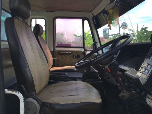 ขายเทเลอร์ ISUZU175สองเพลาสโลกลางพร้อมใช้ ติดต่อ คุณอ๊อฟ พิจิตร 086-737-9991