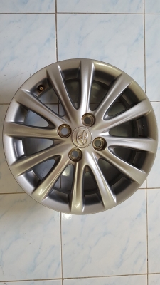 **** ขายแม๊กเดิมของแท้ TOYOTA VIOS ปี 2012 12ก้าน 15'' ****