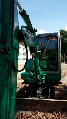 ขายKOMATSU PC30-7เก๋งแอร์พร้อมใช้ ราคาต่อรองได้ ติดต่อ คุณ อ๊อฟ พิจิตร 086-737-9991