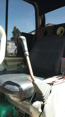 ขายKOMATSU PC30-7เก๋งแอร์พร้อมใช้ ราคาต่อรองได้ ติดต่อ คุณ อ๊อฟ พิจิตร 086-737-9991