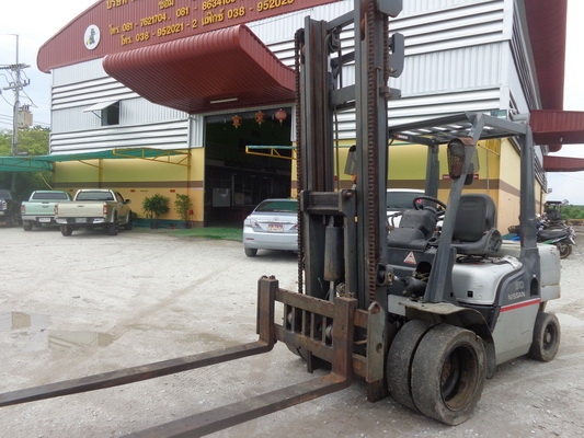 ขายรถยกมือสองญี่ปุ่น NISSAN 3 TON