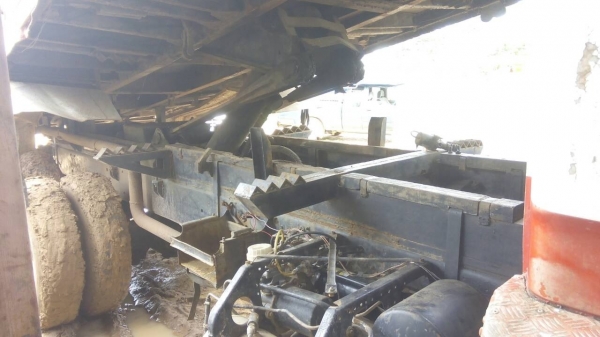 ขายเหมา2คัน MITSUBISHI 220HP ดั๊ม สภาพสวยพร้อมใช้ ราคาต่อรองนิดหน่อย ติดต่อได้ที่คุณ อ๊อฟ พิจิตร 086-737-9991