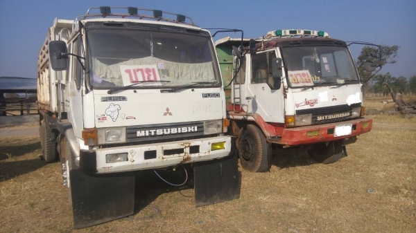 ขายเหมา2คัน MITSUBISHI 220HP ดั๊ม สภาพสวยพร้อมใช้ ราคาต่อรองนิดหน่อย ติดต่อได้ที่คุณ อ๊อฟ พิจิตร 086-737-9991