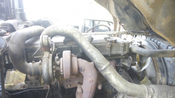 ขายเหมา2คัน MITSUBISHI 220HP ดั๊ม สภาพสวยพร้อมใช้ ราคาต่อรองนิดหน่อย ติดต่อได้ที่คุณ อ๊อฟ พิจิตร 086-737-9991