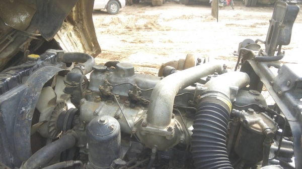 ขายเหมา2คัน MITSUBISHI 220HP ดั๊ม สภาพสวยพร้อมใช้ ราคาต่อรองนิดหน่อย ติดต่อได้ที่คุณ อ๊อฟ พิจิตร 086-737-9991