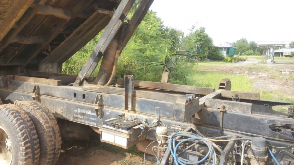 ขายเหมา2คัน MITSUBISHI 220HP ดั๊ม สภาพสวยพร้อมใช้ ราคาต่อรองนิดหน่อย ติดต่อได้ที่คุณ อ๊อฟ พิจิตร 086-737-9991