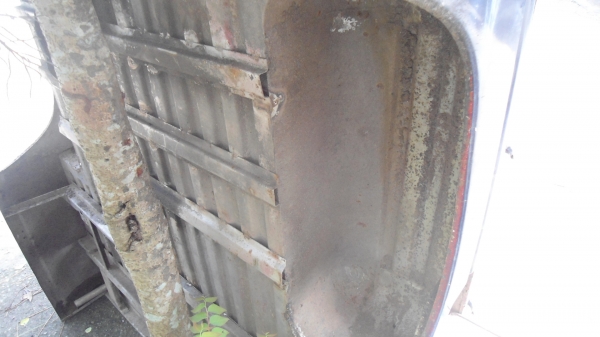 ขายตรับกะบะเลส BigM  ทรงดีแข็งแรงมีซ่อมพี้น ครับราคาเบาๆครับ