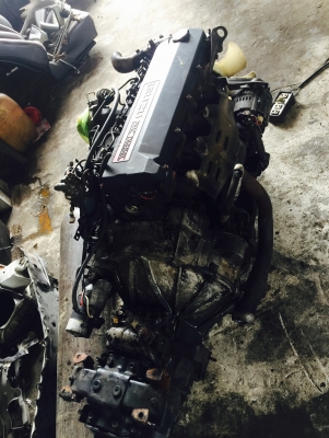 ขายเครื่องพร้อมเกียร์4hf.  120hp