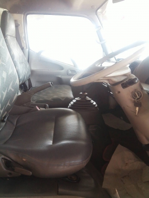 ขายHINO ยูโรทู 130HP กะบะคาโก้ยาว 5 เมตร สภาพสวยพร้อมใช้ ราคาต่อรองได้ ติดต่อได้ที่คุณ อ๊อฟ พิจิตร 086-737-9991