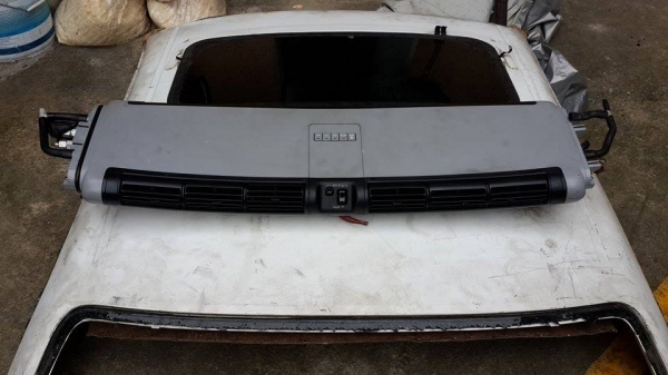 แอร์แขวน สภาพสวย สินค้าจากญี่ปุ่น ใส่ได้ทั้งรถตู้และกระบะ แอร์แขวน สภาพสวย สินค้าจากญี่ปุ่น ใส่ได้ทั้งรถตู้และกระบะ