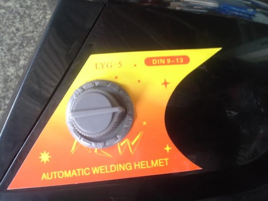 หน้ากากเชื่อมปรับแสงอัตโนมัติ (มือหนึ่ง) สวยๆ ส่งฟรี EMS ทั่วประเทศ
