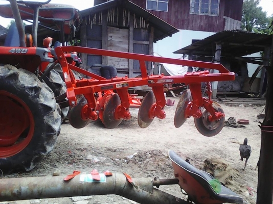 ลดราคาเหลือ  ผานตราช้างแท้  ผาน 4 * 22 ใส่รถไถรุ่น  L4508 บัวผานใหญ่ลูกปืนใหญ่ใช้ทน  ทาสีกันสนิมใหม่ครับราคาถูกสนใจติดต่อมาครับ