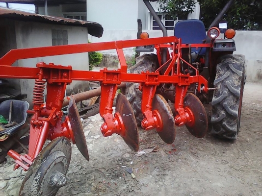 ลดราคาเหลือ  ผานตราช้างแท้  ผาน 4 * 22 ใส่รถไถรุ่น  L4508 บัวผานใหญ่ลูกปืนใหญ่ใช้ทน  ทาสีกันสนิมใหม่ครับราคาถูกสนใจติดต่อมาครับ