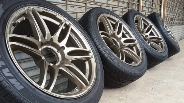 Cosmis MR2 ขอบ 18 หน้า8.5 หลัง9.5 พร้อมยาง สวยๆ