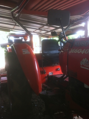 ขอนอกเรื่อง ขายรถไถ คูโบต้า M60 ใบดันหน้าผานพวง7โลตารี่ ตราช้าง
