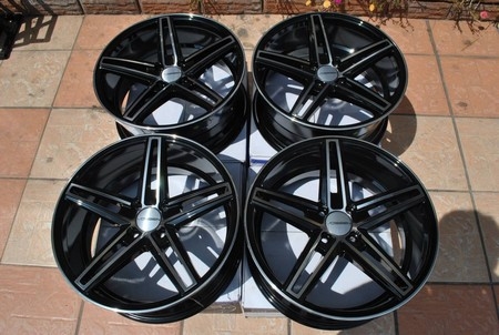 ขายล้อ VOSSEN CV5 ขอบ17X7.5 4H100 สี Black Full Machined