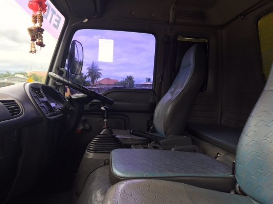 ISUZU  FTR   ปี48    ใช้งานแล้ว  229,160 กม  ราคา  850,000  บาท