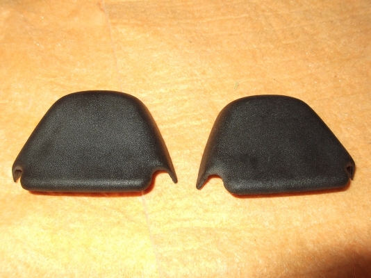 ฝาครอบน๊อตยึดสายเบล VW T3