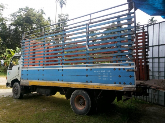 ขายรถบรรทุก 6 ล้อ Hino FB