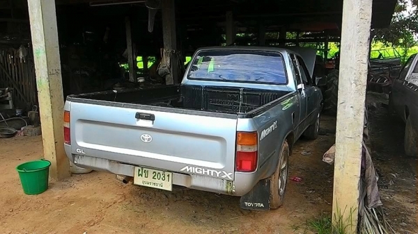 โตโยต้า  ปี38