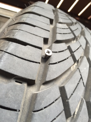 ยาง Falken Ziex S/TZ 04 265/70/16 ใช้ 200 กิโล ปี 14 เหมือนใหม่