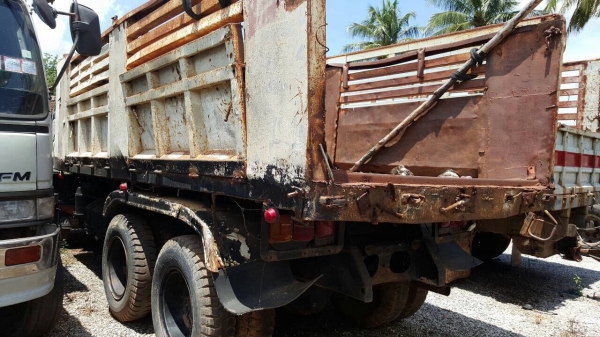 ขาย 10 ล้อ 2 เพลาดั้ม HINO FM176 วางเครื่อง HO7C 185 แรงม้า เกียร์ HO คัสซีสวยตลอดเส้น สโลว์กลาง พวงมาลัยพาวเวอร์ ทะเบียนพร้อมโอนครับ