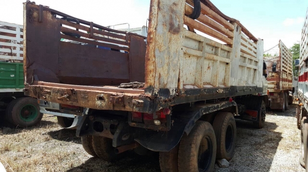 ขาย 10 ล้อ 2 เพลาดั้ม HINO FM176 วางเครื่อง HO7C 185 แรงม้า เกียร์ HO คัสซีสวยตลอดเส้น สโลว์กลาง พวงมาลัยพาวเวอร์ ทะเบียนพร้อมโอนครับ