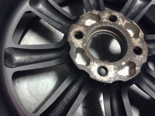 แม็ก กล้วย ขอบ 15 นิ้ว 4 รู 100 กว้าง 8 ออฟ 0 งาน Kspeed แม็ก กล้วย ขอบ 15 นิ้ว 4 รู 100 กว้าง 8 ออฟ 0 งาน Kspeed