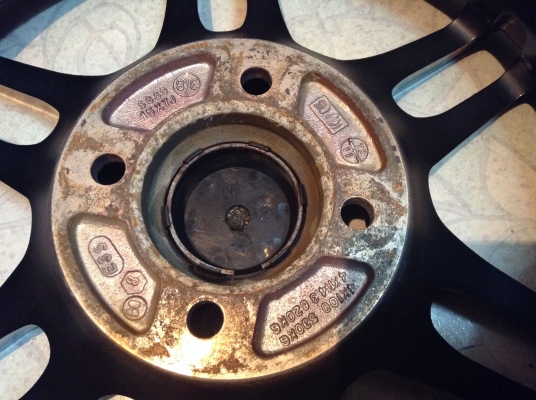 แม็ก Weds sport ขอบ 15 นิ้ว 4 รู 100 กว้าง 7 ออพ 38 สีดำขลิปแดงเดิมๆ แม็ก Weds sport ขอบ 15 นิ้ว 4 รู 100 กว้าง 7 ออพ 38 สีดำขลิปแดงเดิมๆ