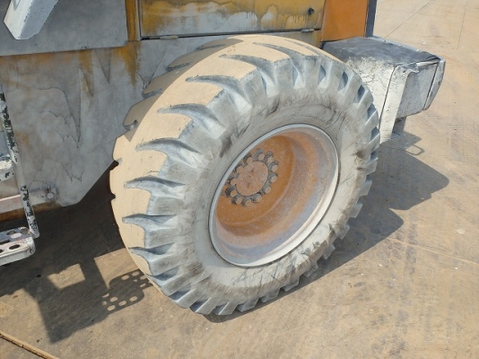 ขายรถตัก TCM L20