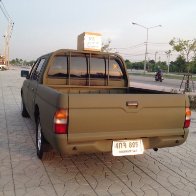 ขายมิตซูสตาด้า 4 ประตูปี 99 รถมือเดียว พวงมาลัยเพาเวอร์ สีเขียวทหารด้าน รถสวยมาก ราคา159,000 บาท ติดต่อ คุณเอ๋ 092-6356419