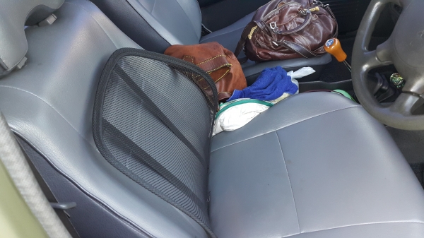 ขายมิตซูสตาด้า 4 ประตูปี 99 รถมือเดียว พวงมาลัยเพาเวอร์ สีเขียวทหารด้าน รถสวยมาก ราคา159,000 บาท ติดต่อ คุณเอ๋ 092-6356419