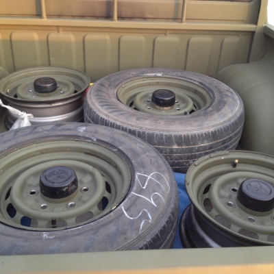 ขายมิตซูสตาด้า 4 ประตูปี 99 รถมือเดียว พวงมาลัยเพาเวอร์ สีเขียวทหารด้าน รถสวยมาก ราคา159,000 บาท ติดต่อ คุณเอ๋ 092-6356419