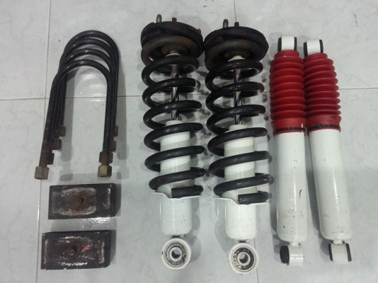 ขายชุดโหลดเตี้ย D-MAX 06-11 ทั้งชุด