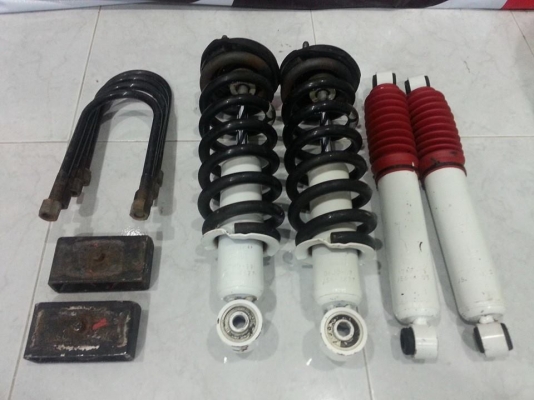 ขายชุดโหลดเตี้ย D-MAX 06-11 ทั้งชุด ขายชุดโหลดเตี้ย D-MAX 06-11 ทั้งชุด