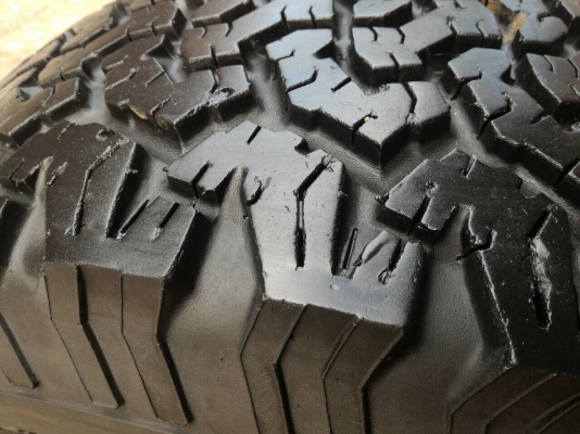 ขายยาง  BF ALL  265 x 70 x 17  ปี 13