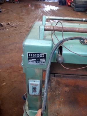 ขายเครื่องไสไม้ MINO-MP180DK